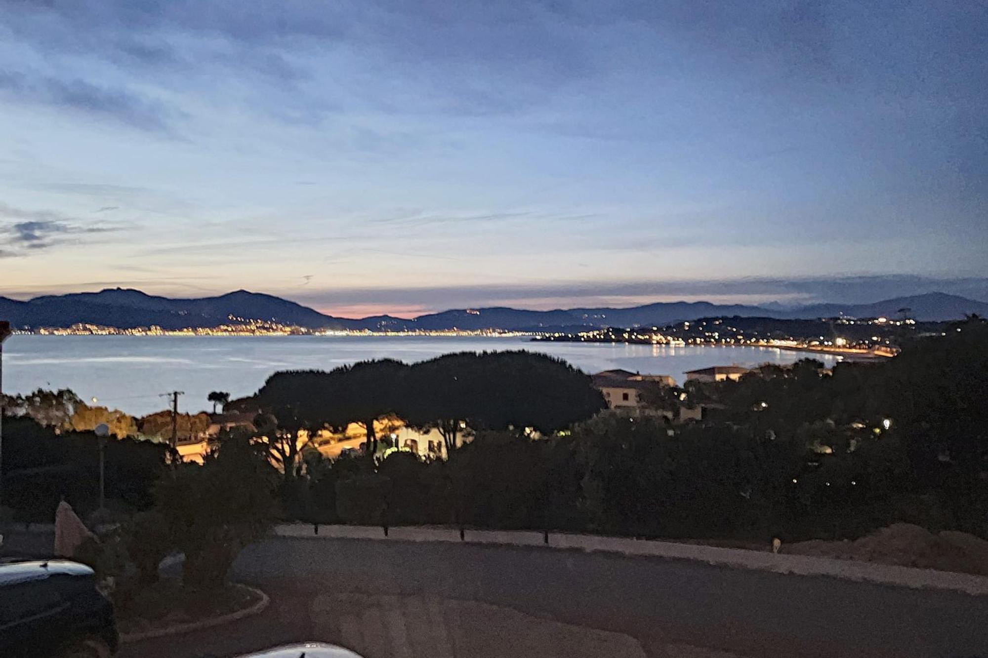 Haut De Villa Vue Mer 3 Pieces Climatise & Wifi 4 A 6 Personnes Pietrosella 외부 사진